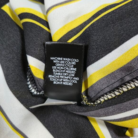 Torrid NWT Striped Harper Top Women Size 4X Black Preppy Feminine Career - Picture 9 of 9